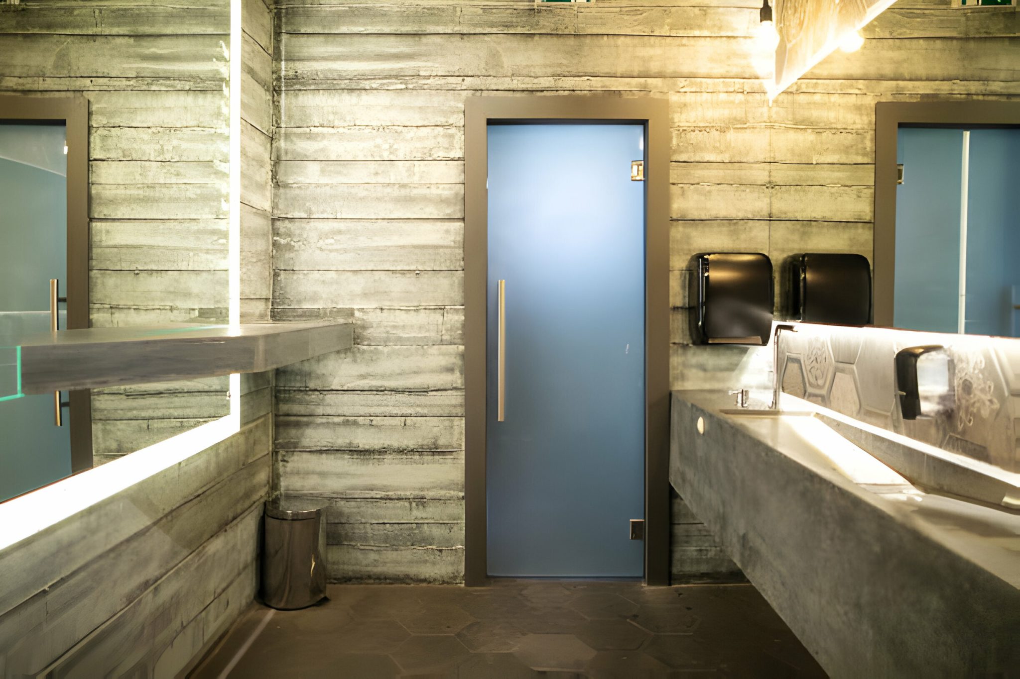 What Size Are Bathroom Doors – Elevate Your Space Through Interior Design